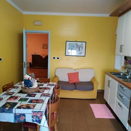 Vistamare Apartment